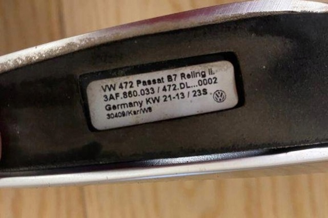 VAG 3AF860034 Рейлинг крыши правый в наличии Ужгород