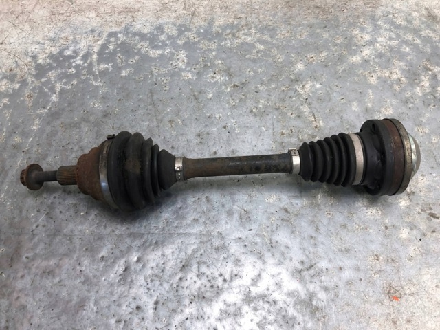 3C0407451FX Полуось (привод) передняя левая купить Полтава