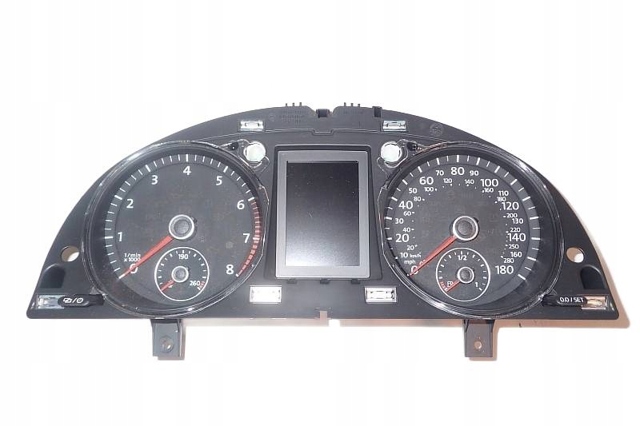 VAG 3C8920971L Приборная доска (щиток приборов) в наличии Черкассы