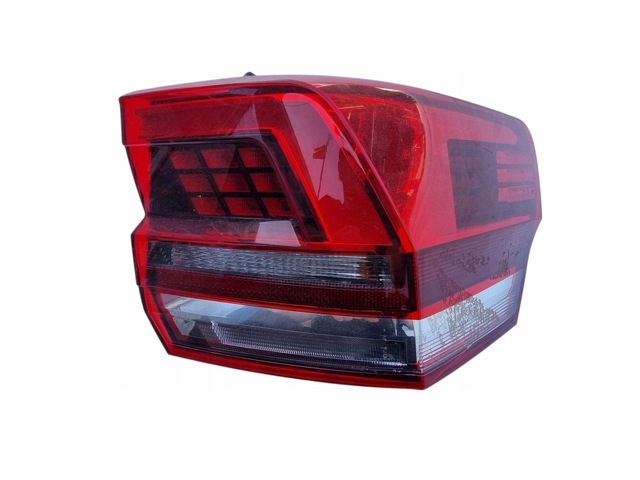 3CN945208B VAG Фонарь задний правый внешний купить в Ирпень