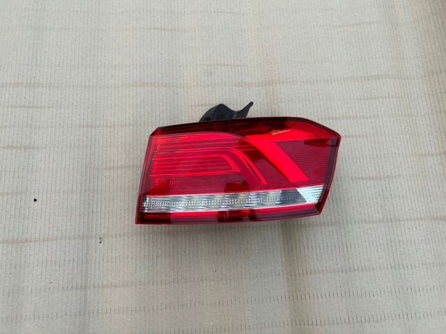 3G9945094E VAG Фонарь задний правый внутренний купить в Запорожье