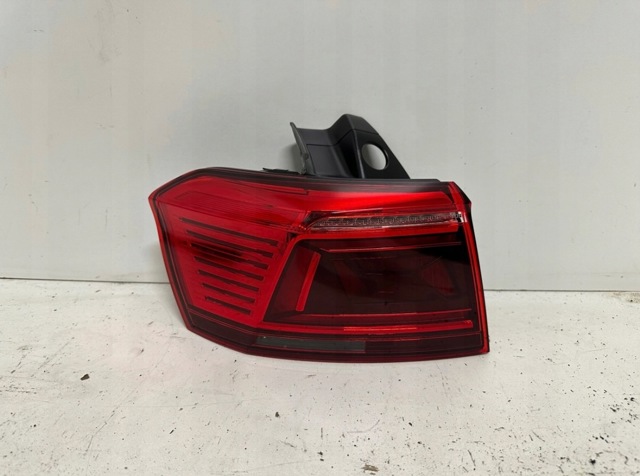 3G9945207H VAG Фонарь задний левый внешний купить в Чернигов
