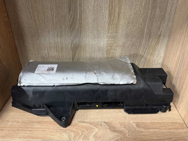 VAG 3Q0915474 в наличии Кривой Рог