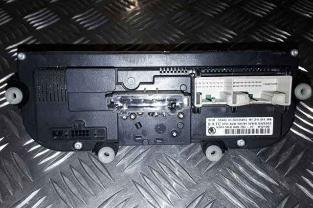 VAG 3T0820047H Блок управления кондиционером в наличии Житомир
