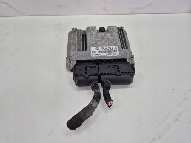 VAG 3T0907115B Модуль управления (ЭБУ) двигателем в наличии Тернополь