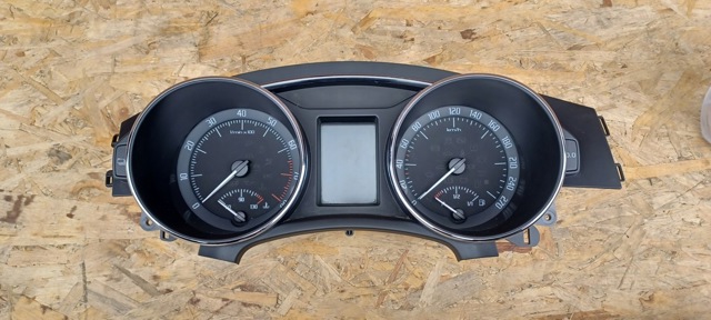 VAG 3T1920841F Приборная доска (щиток приборов) в наличии Каменское