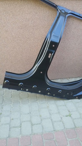 BMW 41007430869 Боковина кузова левая в наличии Ужгород