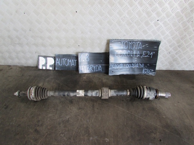 Вал приводной правый 4341002C20 TOYOTA