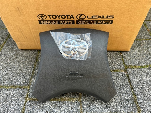 451300K130B0 TOYOTA Подушка безопасности (AIRBAG) водительская купить в Черновцы