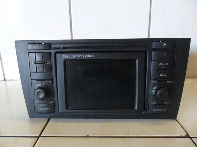 VAG 4B0035192KX Магнитола в наличии Украина