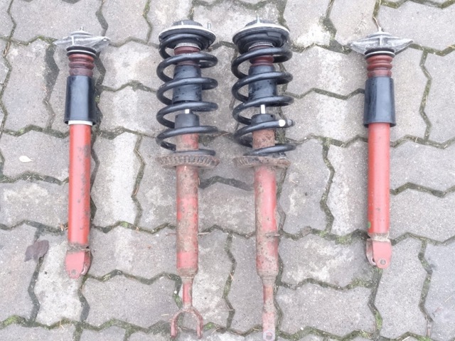4D0513031Q VAG