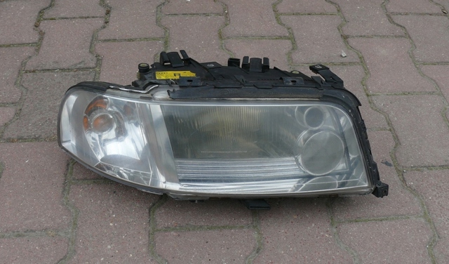 4D0941004BA VAG Правая фара купить в Сумы