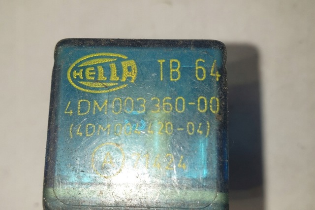 Реле поворотников 4DM00336000 VAG