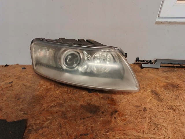VAG 4F0941030EA Фара правая в наличии Ровно