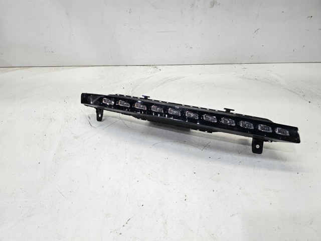 4L0953042E Поворотник правый купить Николаев