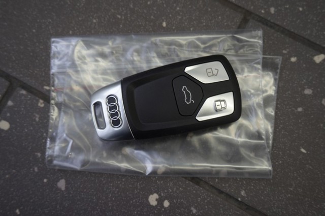 VAG 4M0959754T Ключ замка зажигания  в наличии Полтава