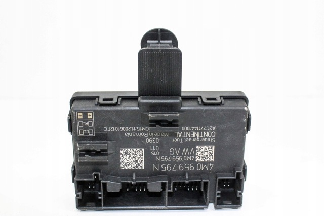 VAG 4M0959795N Блок комфорта задней двери в наличии Чернигов