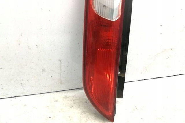 Фонарь задний правый 4M5113404A FORD