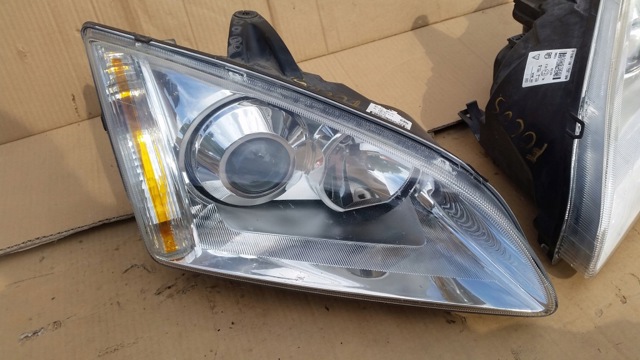 FORD 4M5113W030JC в наличии Днепр