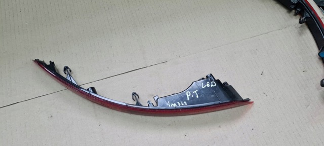 4M8945702A VAG купить в Ужгород
