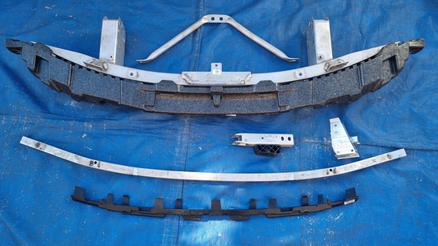 51117422218 BMW Абсорбер переднего бампера купить в Одесса