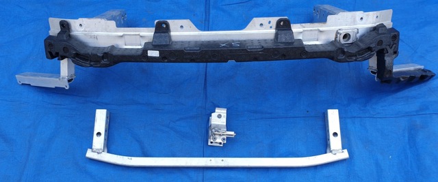 51118069212 BMW Абсорбер переднего бампера купить в Николаев