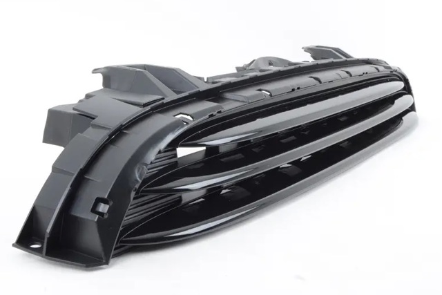 51137300586 BMW Решетка радиатора купить в Винница