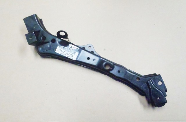 5320212490 TOYOTA Кронштейн радиатора верхний правый купить в Полтава