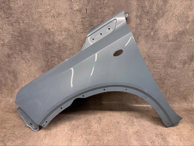 5761154P00 SUZUKI Крыло переднее правое купить в Киев