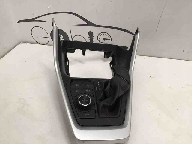 5880542080 TOYOTA Накладка декоративная центральной консоли купить в Винница