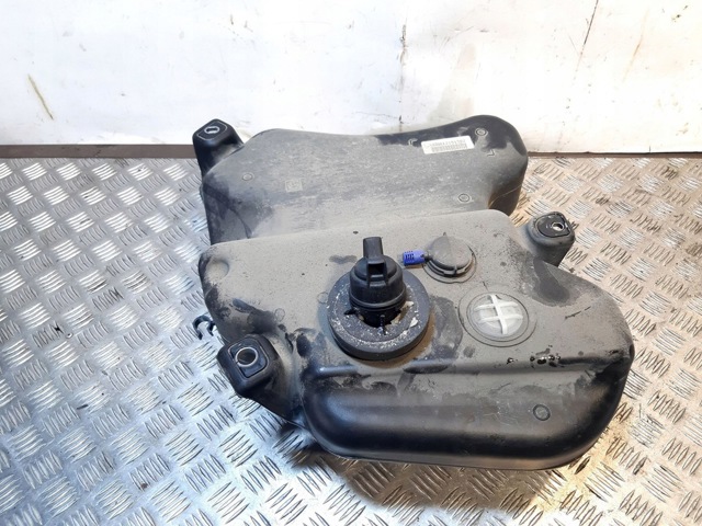 5C0131877C VAG Бак AD BLUE купить в Николаев