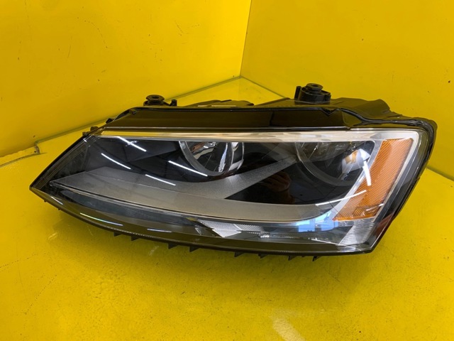 VAG 5C7941005J Левая фара в наличии Каменское