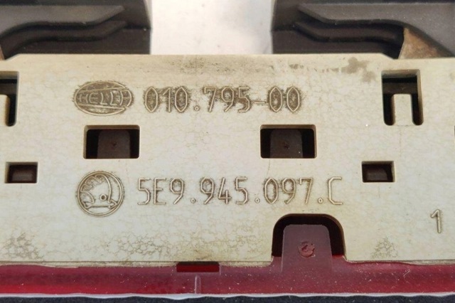 5E9945097C VAG Задний стоп купить в Кривой Рог