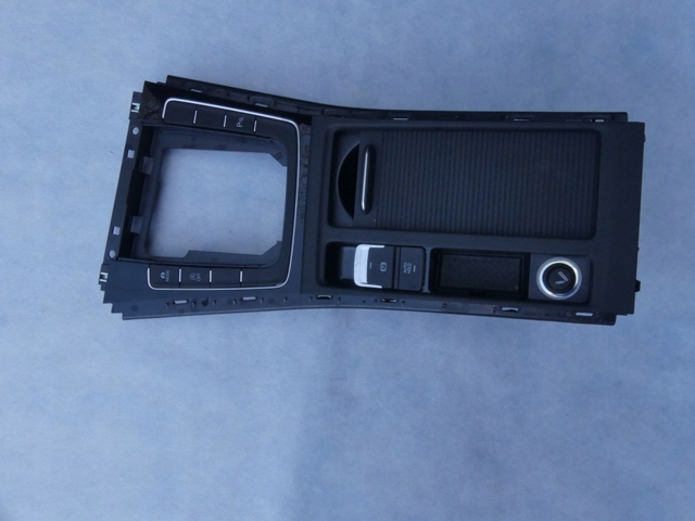 VAG 5G1864263AM в наличии Николаев
