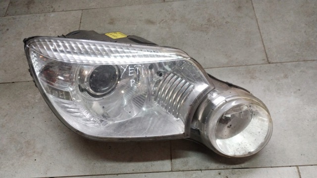5L1941018C VAG Фара правая купить в Ровно