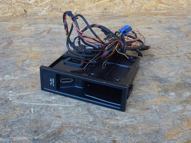 VAG 5N0035341C в наличии Ирпень