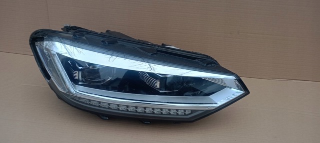 5TB941114C VAG Правая фара купить в Днепр