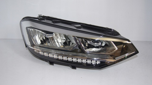 5TB941774B VAG Фара правая купить в Киев