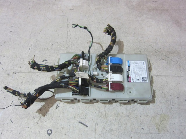 BMW 61358801722 в наличии Ровно