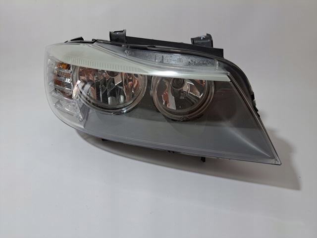 63117202582 BMW Фара правая купить в Ирпень