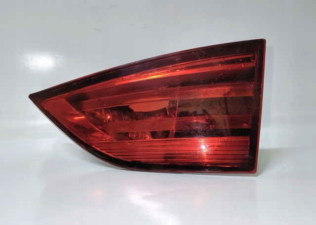Фонарь задний внутренний правый 63212990114 BMW