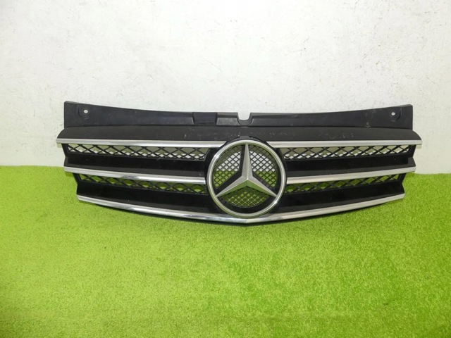 Решетка 6398800083 MERCEDES