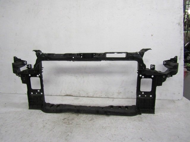 HYUNDAI 64166A6000 в наличии Днепр