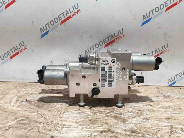 6794578 BMW Блок клапанов регулируемой подвески купить в Черновцы