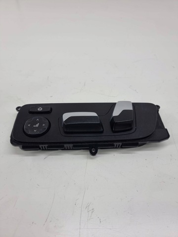 Блок кнопок механизма регулировки сидений, левый 6801481 BMW