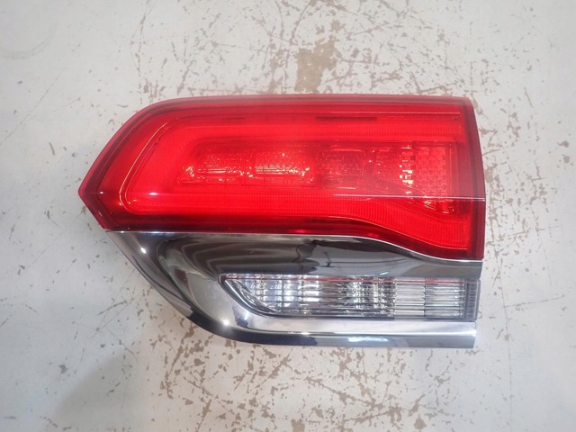CHRYSLER 68110046AF Фонарь задний правый внутренний в наличии Полтава