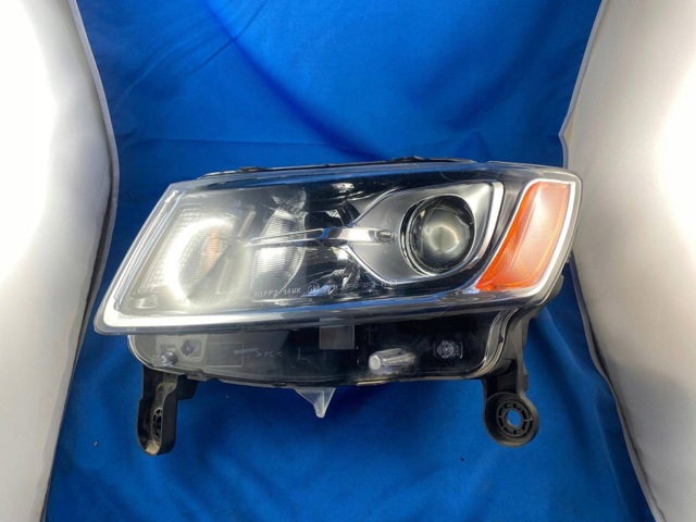 68110997AC CHRYSLER Фара левая купить в Тернополь