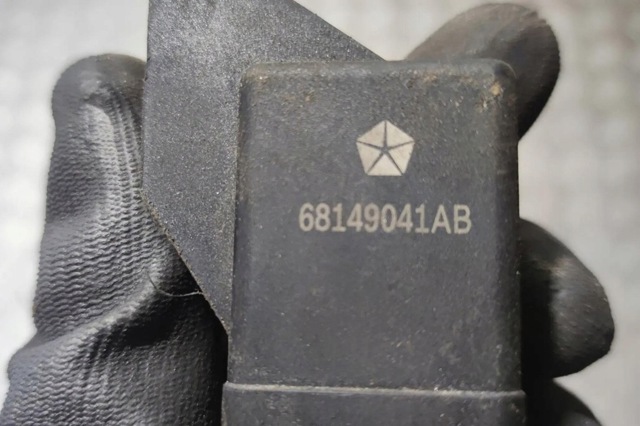 CHRYSLER 68149041AB Реле свечей накала в наличии Николаев