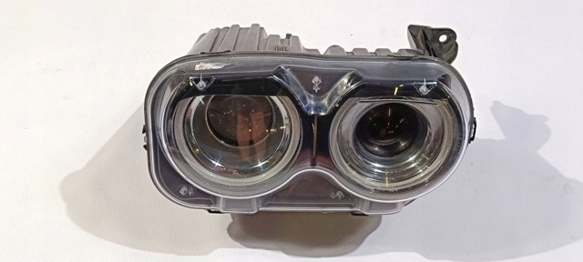 68174064AD CHRYSLER Фара правая купить в Запорожье