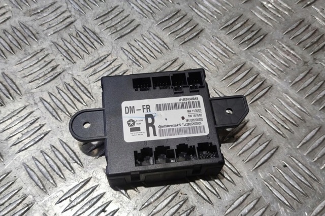 CHRYSLER 68245458AB в наличии Винница